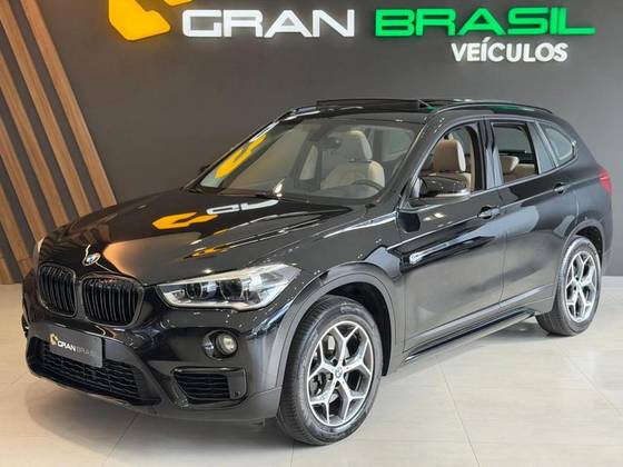 BMW X1 2.0 16V TURBO ACTIVEFLEX SDRIVE20I X-LINE 4P AUTOMÁTICO BMW X1 2.0 16V TURBO ACTIVEFLEX SDRIVE20I X-LINE 4P AUTOMÁTICO